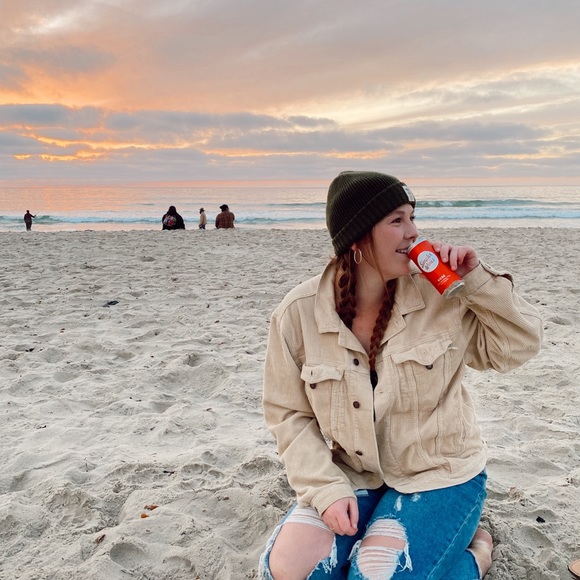 Meet your Posher, Katie-lauren - Picture 4 of 4